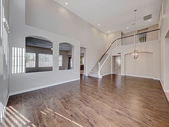 5th image of 7416 Laramie Ave