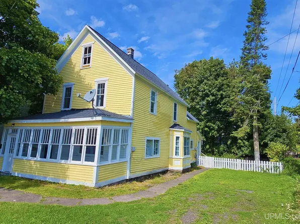 711 Portland St, Calumet, MI 49913