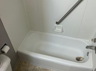 208 Gary St UNIT 2, Rochelle, IL 61068