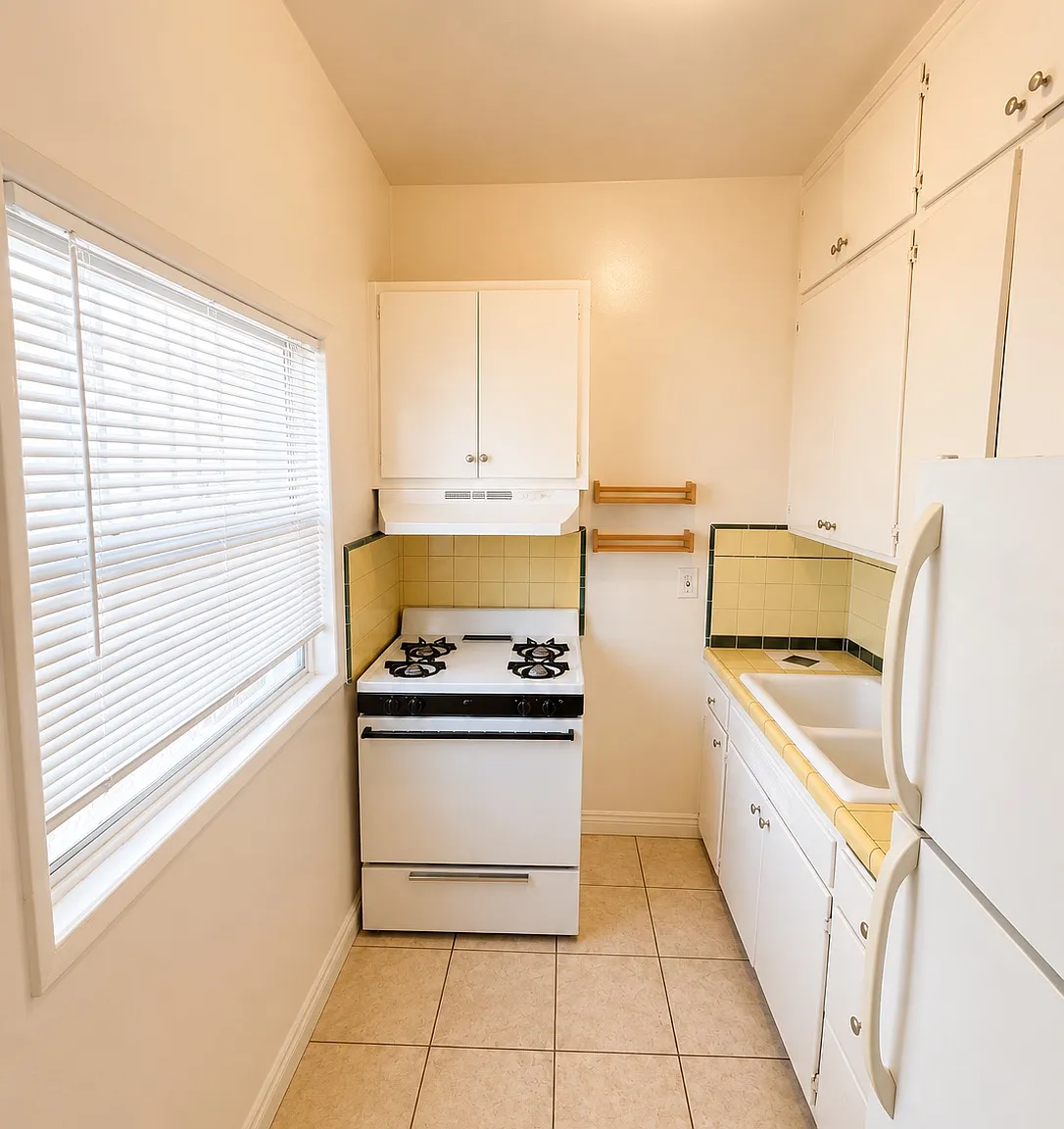 Studio, $1,550 — Photo 4