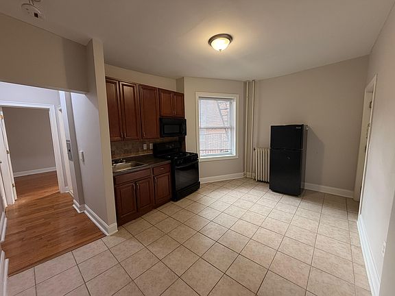 2nd image of 69 Stuyvesant Ave #31