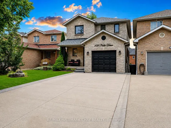 109 Noble Dr, Bradford West Gwillimbury, ON L3Z 3B5