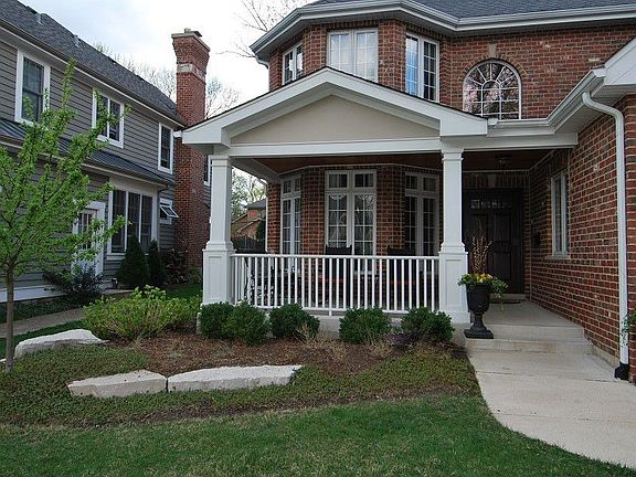 2nd image of 122 Woodstock Ave