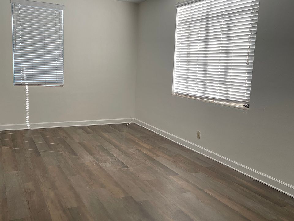 1st image of 1222 James St #3