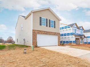 2408 Lily Dr, Haw River, NC 27258