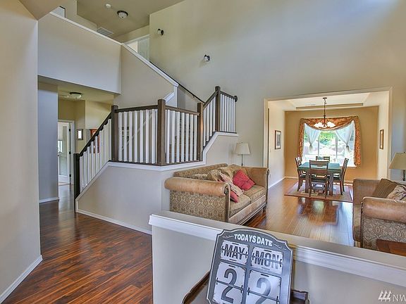 4th image of 2410 11th Avenue Ct SE