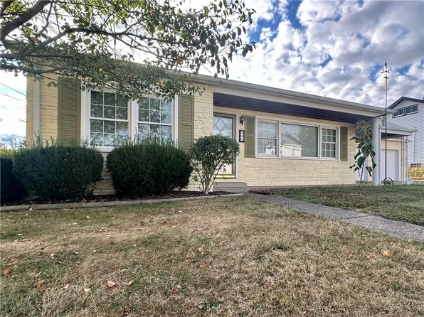 301 15th Ave, Beaver Falls, PA 15010