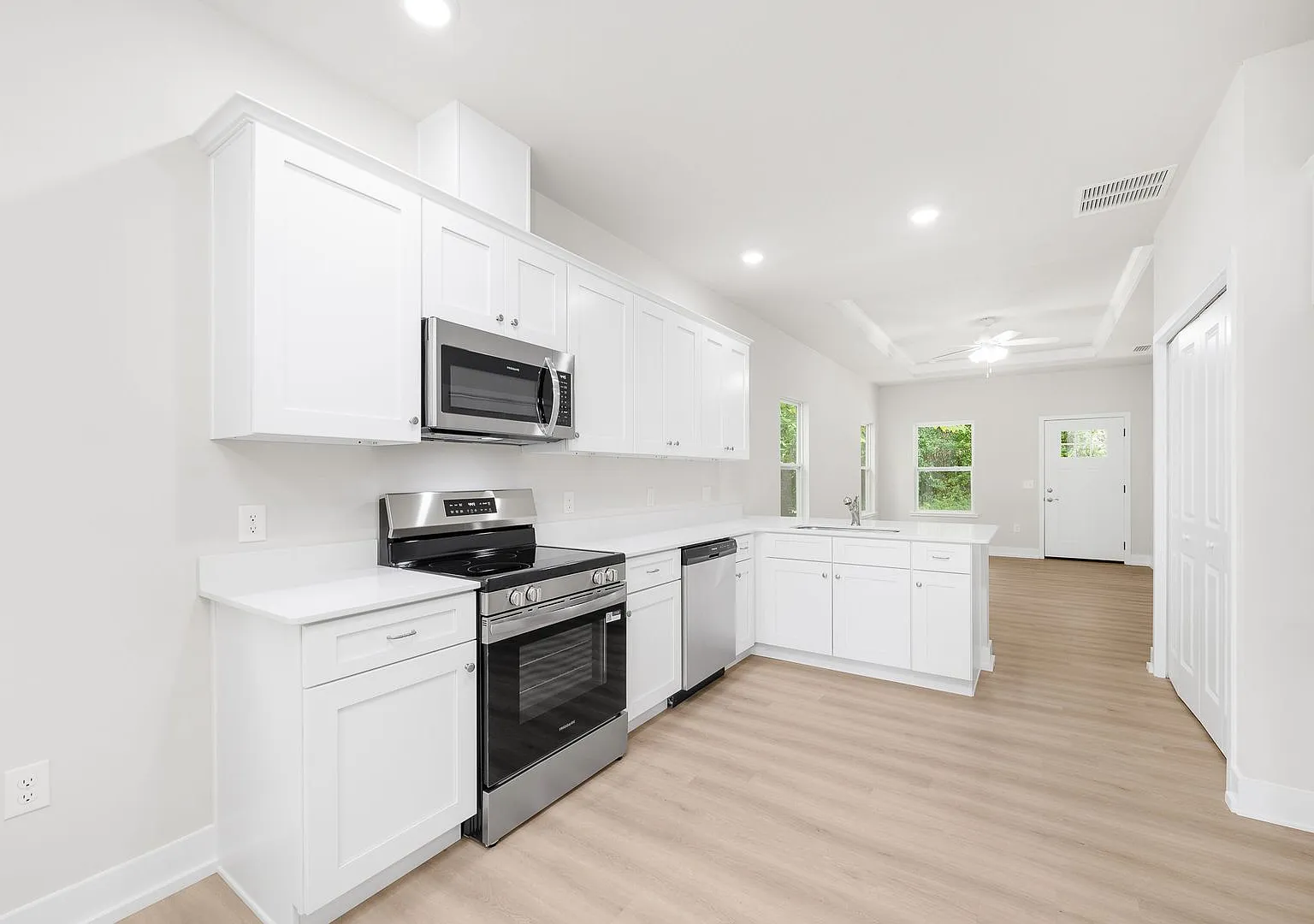 Brand New Construction - 3 Bed 2 Bath Home — Photo 4