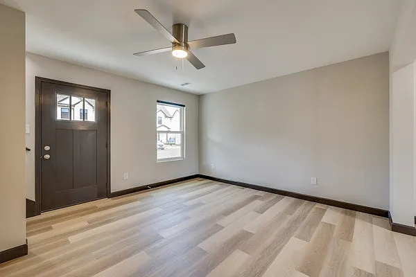 Emerson Park Townhomes — Photo 19