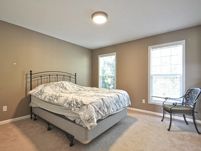 6021 Cottage Cir — Photo 15
