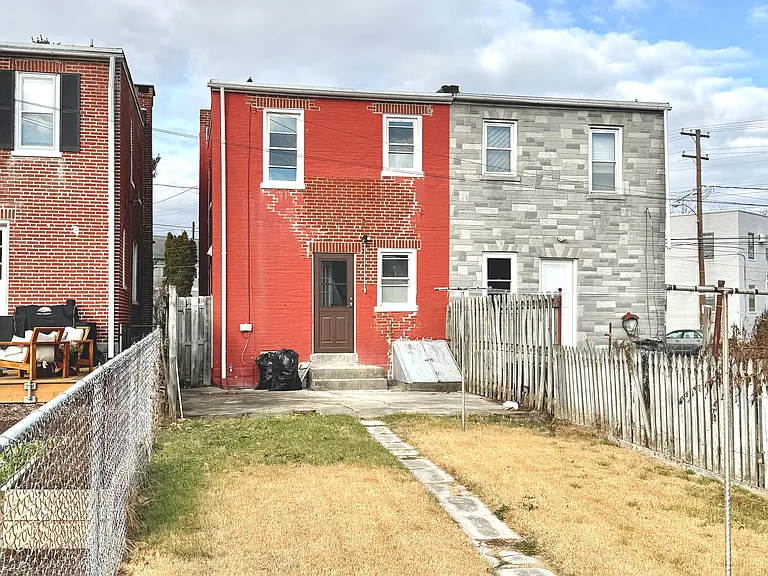 760 Hamilton St — Photo 11