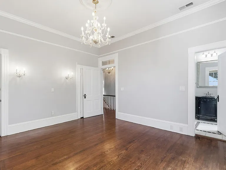 109 E Park Ave #B — Photo 10