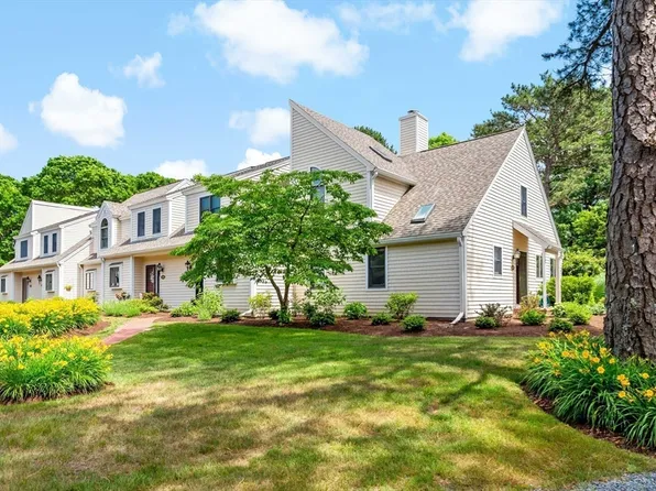 35 Shellback Way #35, Mashpee, MA 02649