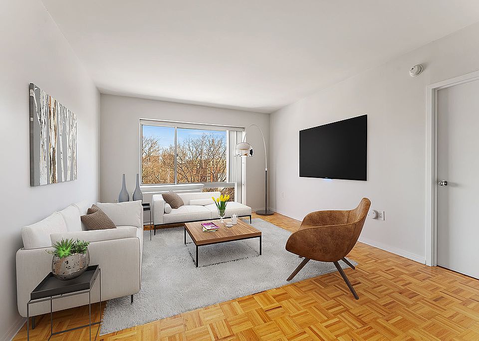 1st image of 330 W 145th St #708