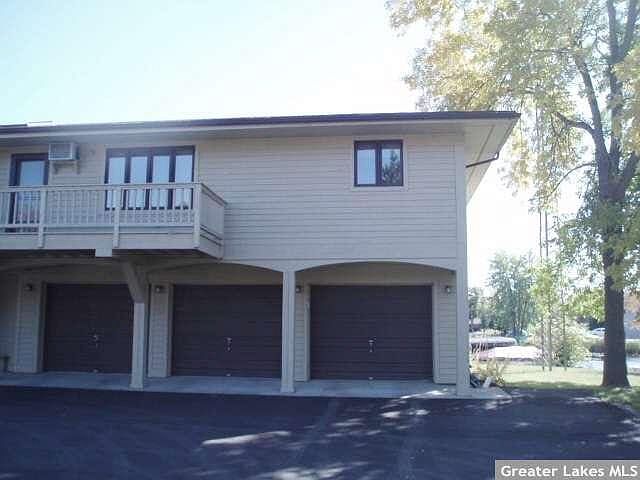 1st image of 104 Johnson Shores