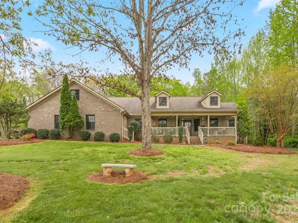1608 Browers Chapel Rd, Asheboro, NC 27205