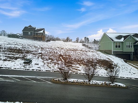 3rd image of 0 Bridgewater Blvd