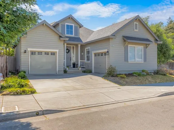 301 Hansbery Way, Santa Rosa, CA 95409