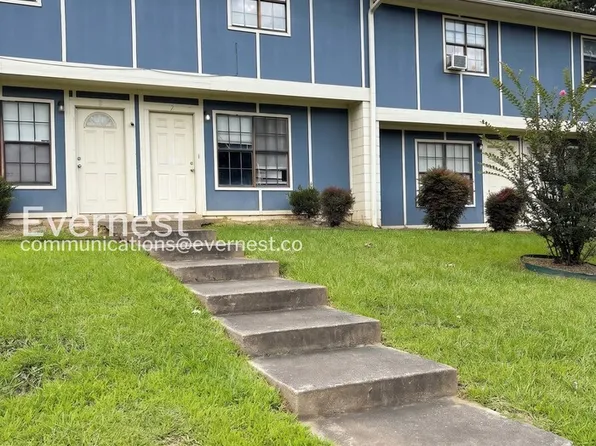 1800 Labette Manor Dr #7, Little Rock, AR 72205