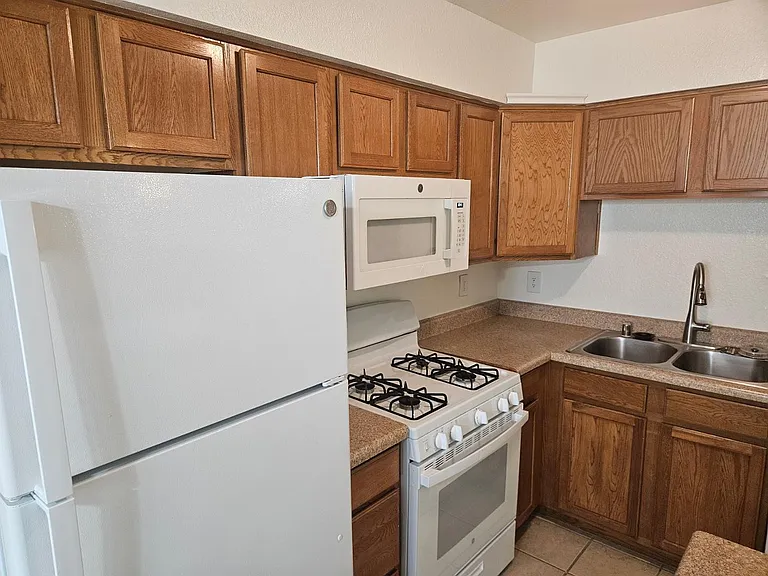 1310 S Hardy Dr #29A — Photo 5