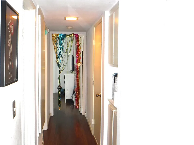 1612 Bridgeview Dr — Photo 6