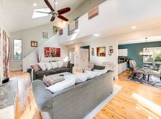 1638 Noyack Rd, Southampton, NY 11968