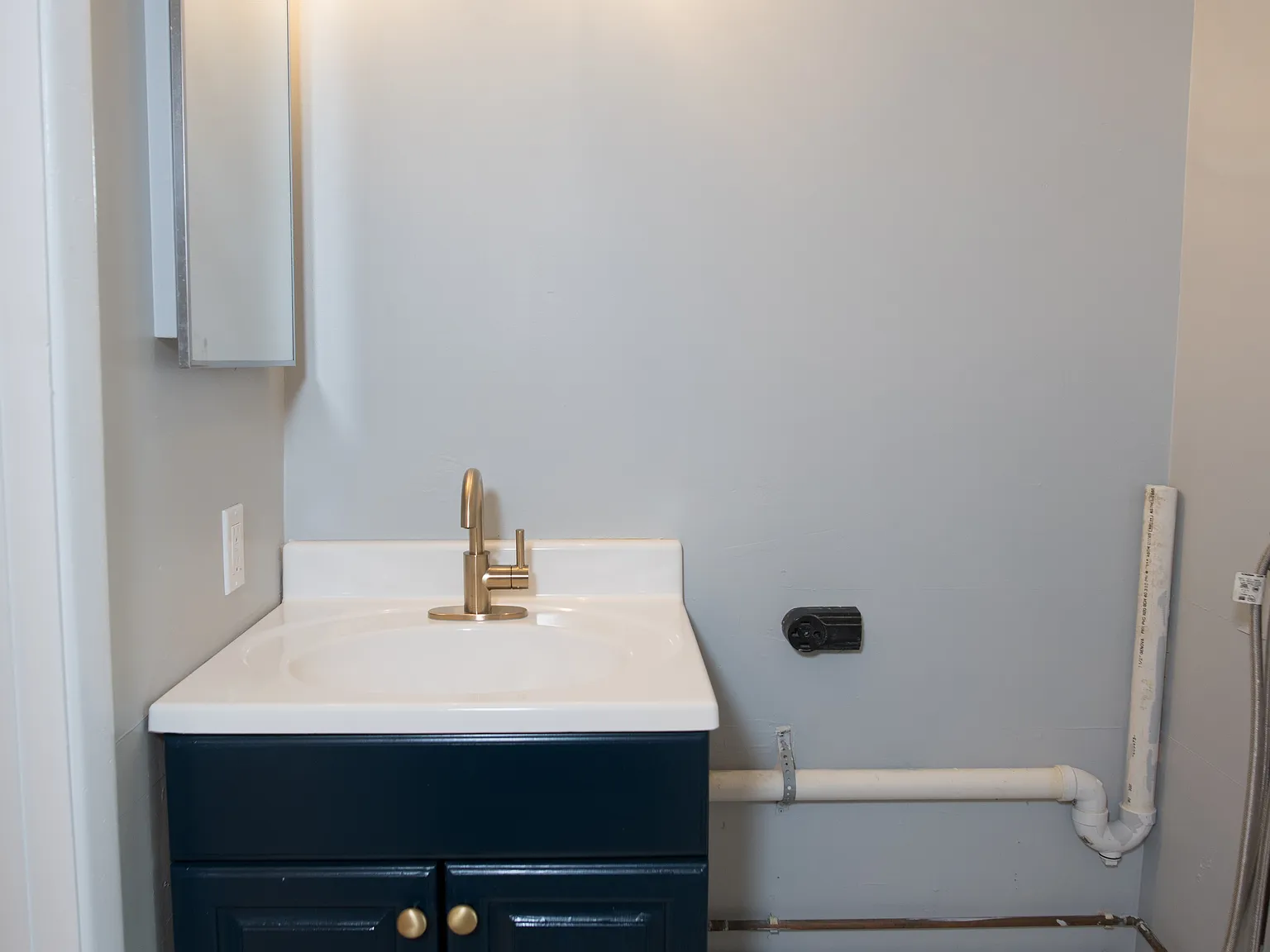 2 bed, 1.5 bath, 1200 sqft, $2,900 — Photo 4