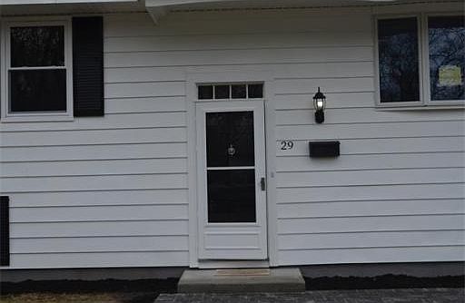 3rd image of 29 Vista Dr