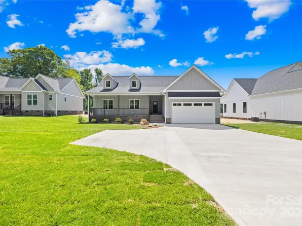 1025 York Rd, Kings Mountain, NC 28086