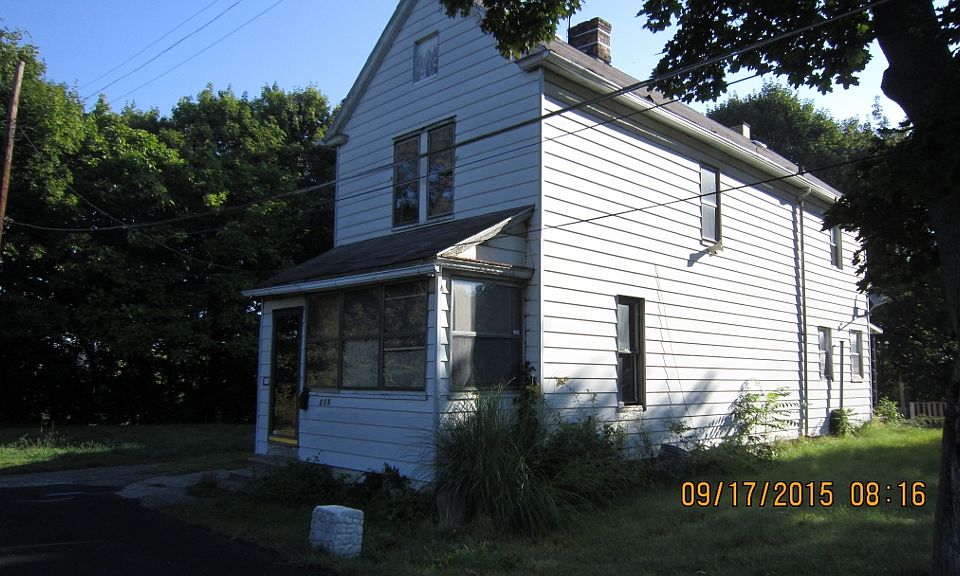 1st image of 215 City View Ct