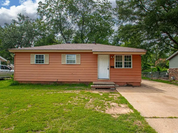 809 Healy St, North Little Rock, AR 72117