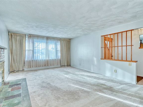 5th image of 1010 Stone Rd