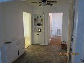 5th image of 2653 Hoyer St