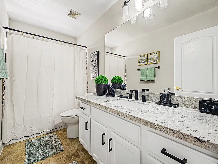 10202 E Juanita Ave — Photo 17