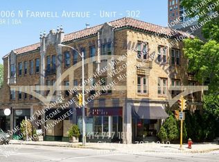 2006 N Farwell Ave APT 302, Milwaukee, WI 53202