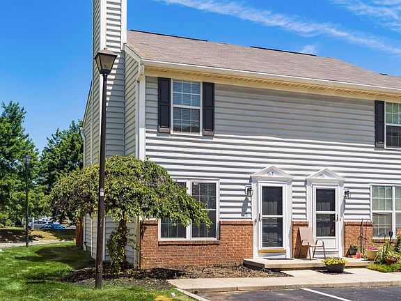 2nd image of 948 Charleston Way Dr #11A