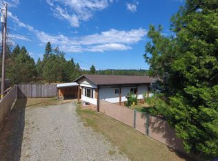 122 Patton Bar Rd, Cave Junction, OR 97523