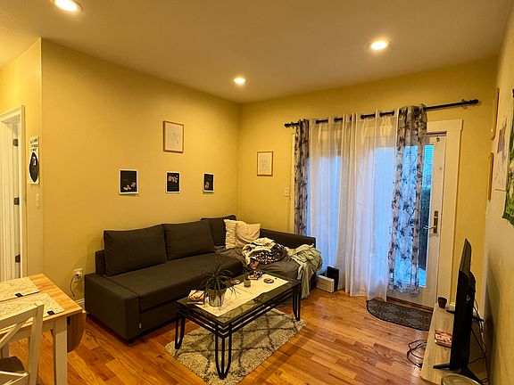 4th image of 84 Morrison Ave #1
