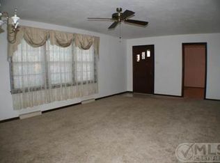 109 W 12th St, Concordia, MO 64020