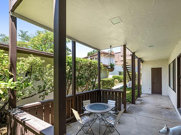 3rd image of 336 Las Casitas Court