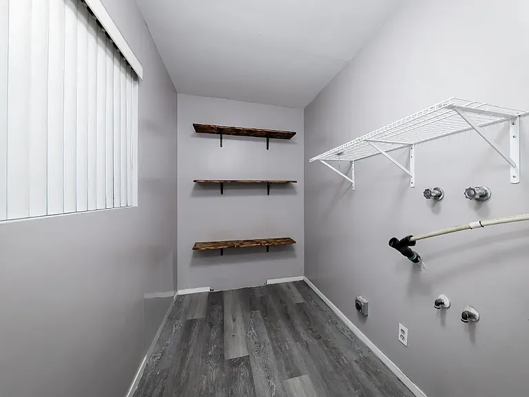 3531 Country Club Dr — Photo 9