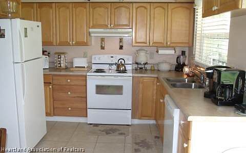 2nd image of 7532 Honeysuckle Dr