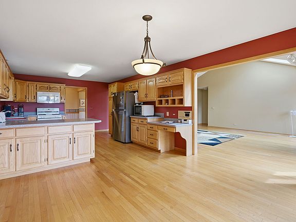5th image of 9307 Loch Glen Ct