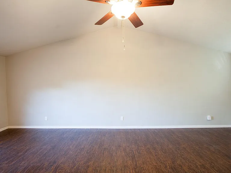 5713 Baker Dr — Photo 4