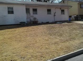 12 Georgetown Rd, Parlin, NJ 08859