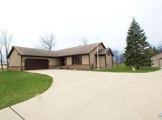 5141 Kilburn Rd, Sylvania, OH 43560