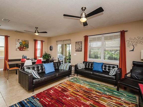 Large great room opens up to the exclusive end-unit extra windows!! :-)