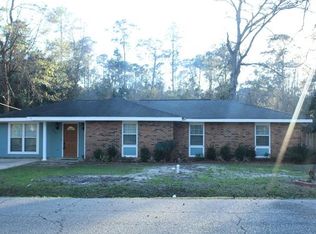 108 Pine Ln, Slidell, LA 70460