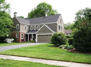 23 Falmouth Rd, Longmeadow, MA 01106