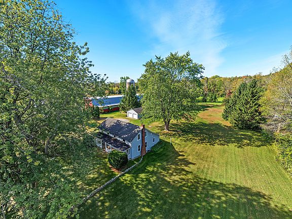 3rd image of 3845 New York Rd #22